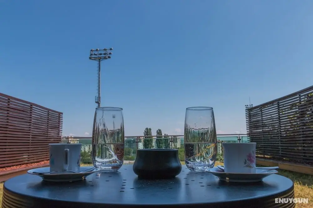 AdrianApartments - Öne Çıkan Resim