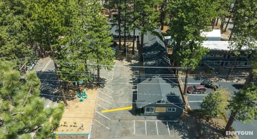 Adventure Lodge - Öne Çıkan Resim