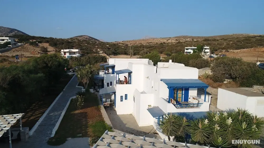 Aeraki Studios & Apartments - Dış Mekan