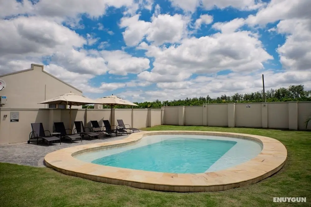 Africanos Country Estate - Havuz