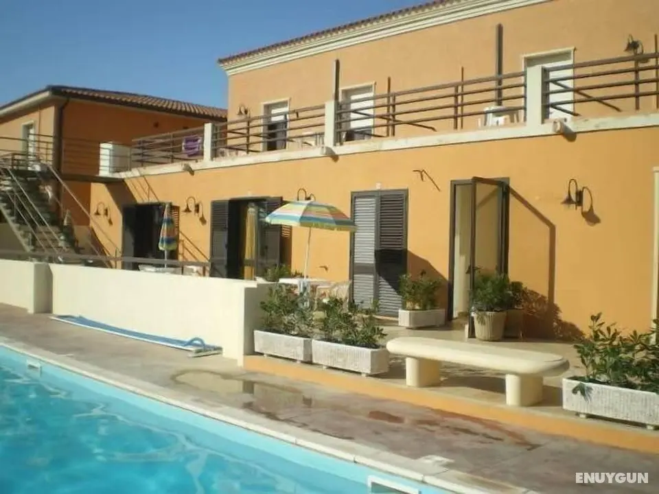 Agathae Hotel & Residence - Dış Mekanlar