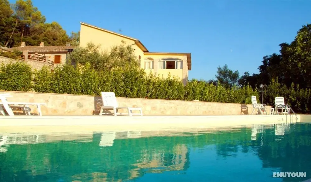 Agriturismo Belvedere Cramaccioli - Havuz