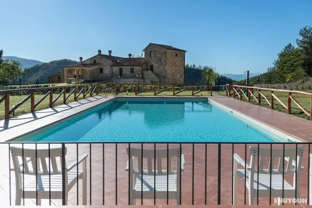Agriturismo Borgo Macereto - Havuz