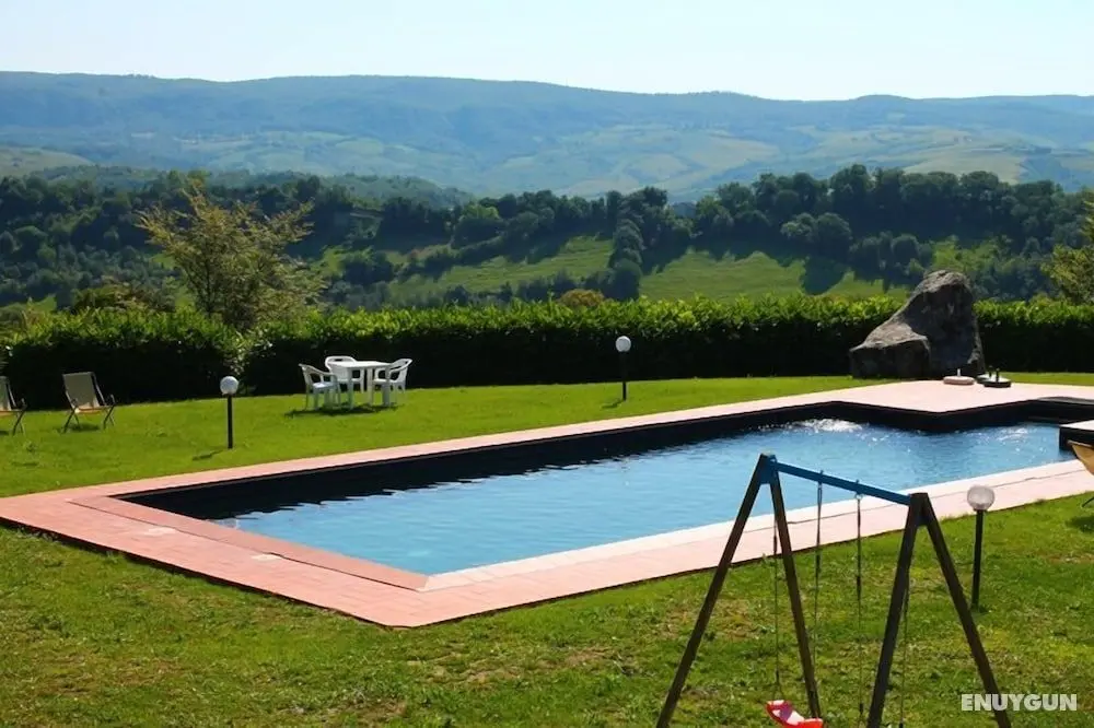Agriturismo Podere Casano - Havuz