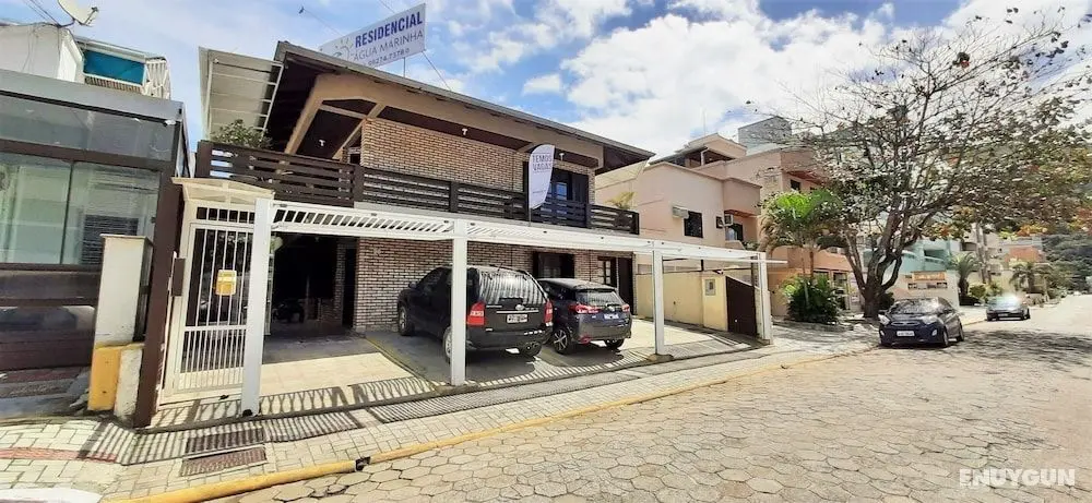 Agua Marinha de Bombas - Bombinhas - Öne Çıkan Resim