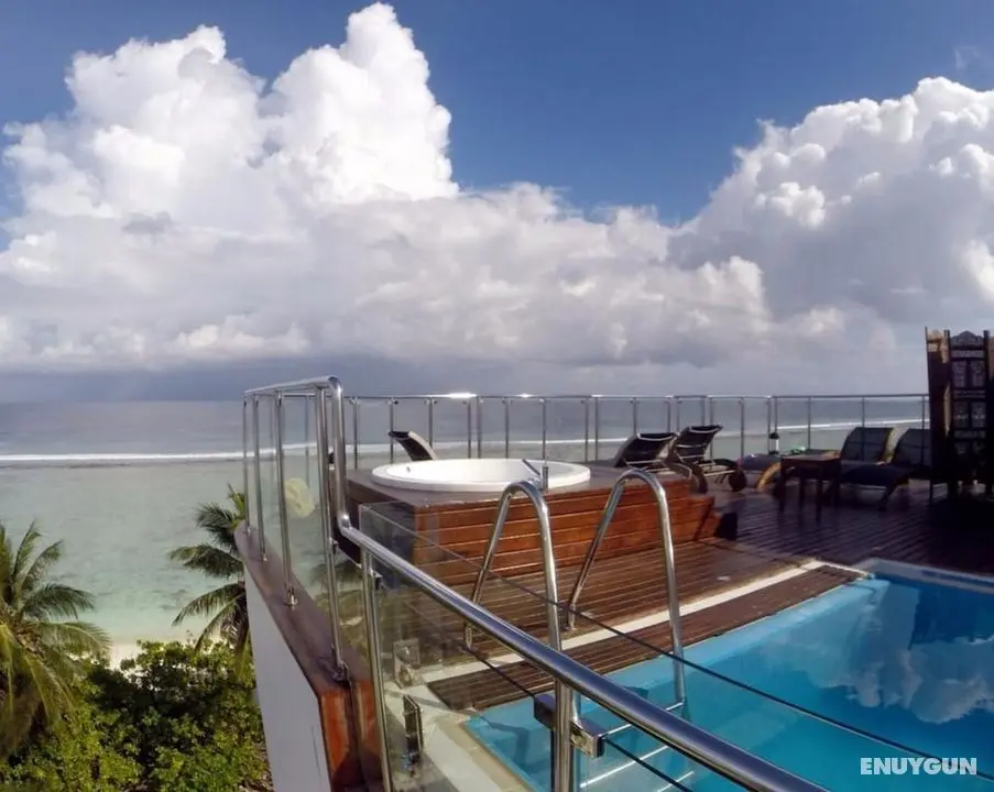 Airport Beach Hotel - Oda