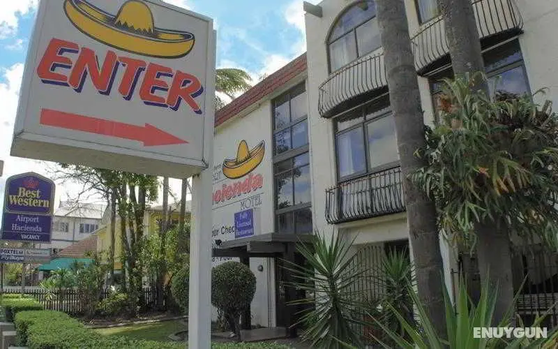Airport Hacienda Motel - Genel