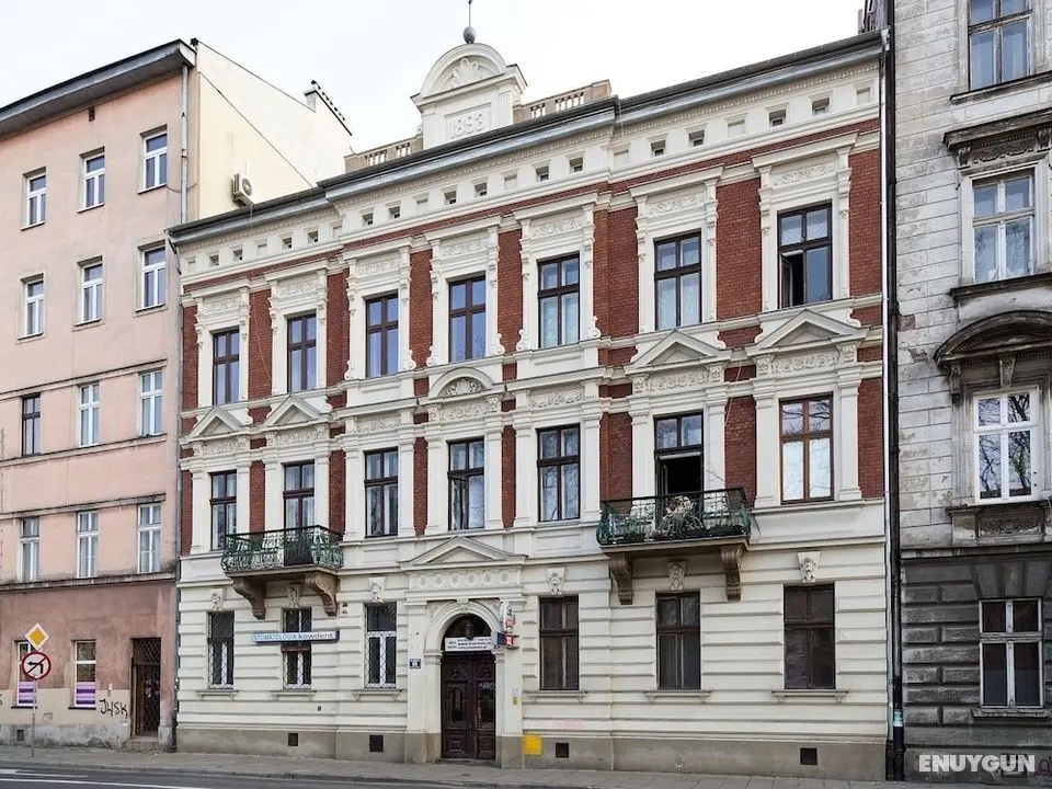 Airy and Sunny Apartment in the Centre of Krakow - Öne Çıkan Resim