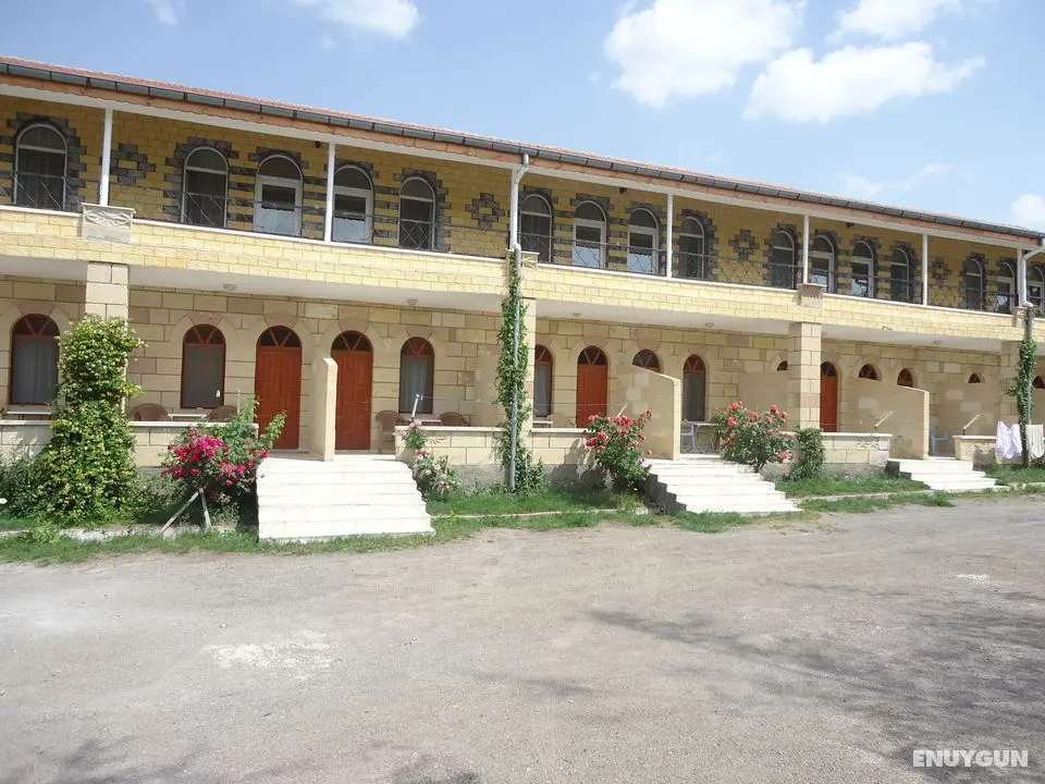 Akar Hotel - Dış Mekan