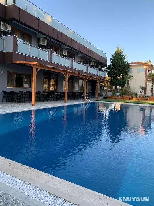Akçay Zeytin Otel - Öne Çıkan Resim