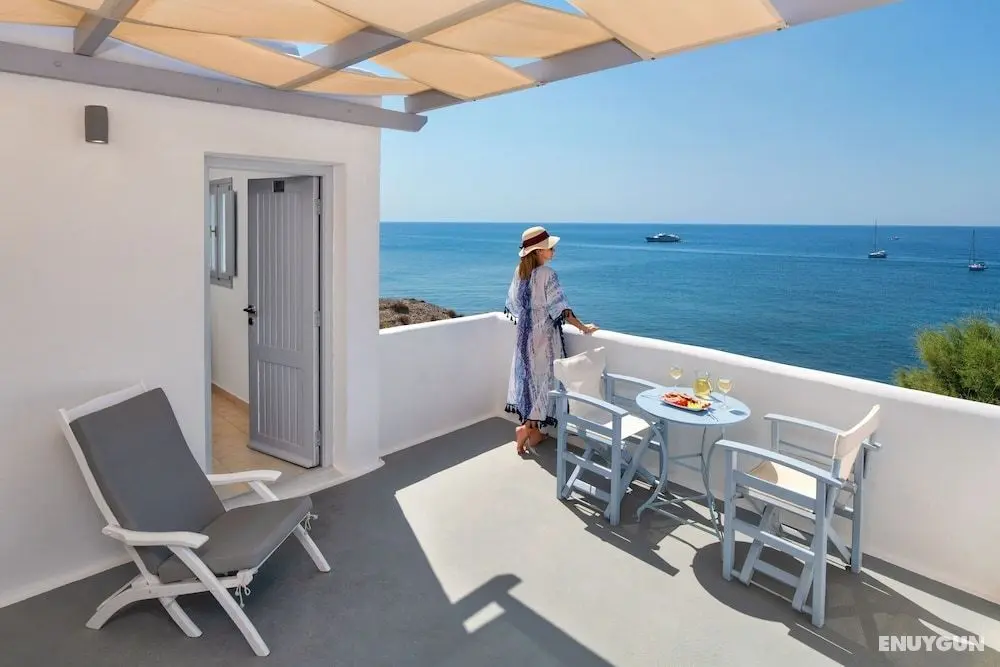 Akrotiri Hotel - Öne Çıkan Resim