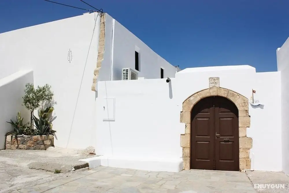 Al 583 Di Lindos - Öne Çıkan Resim