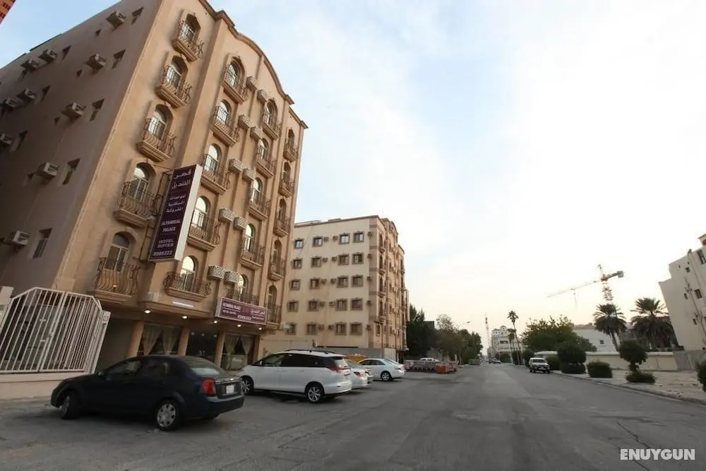 Al Tandeel Palace furnished apartments - Dış Mekan