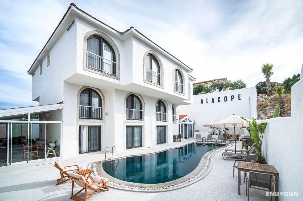 Alacope Alaçatı +12