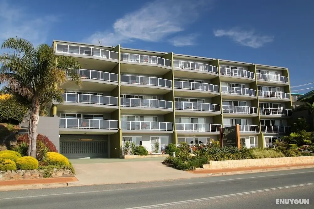 Albacore Apartments - Öne Çıkan Resim