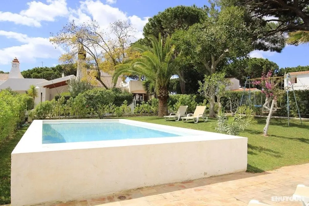 Albufeira Traditional Villa With Pool by Homing - Oda