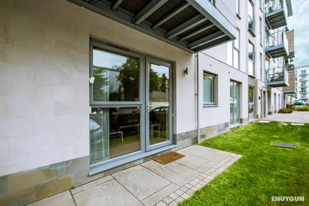 Alder House Serviced Apartment by Ferndale - Dış Mekan