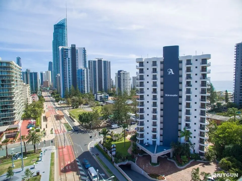 Alexander Holiday Apartments - Dış Mekan