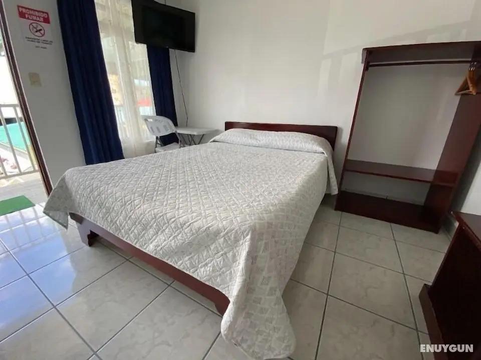 Hotel Alicia - Oda