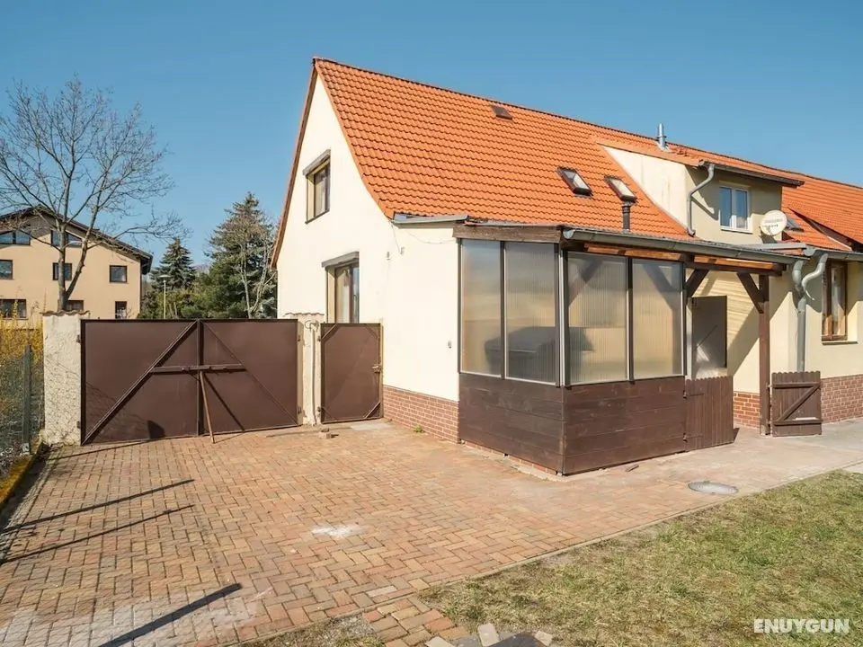 Alluring Holiday Home in Meisdorf With Garden - Öne Çıkan Resim