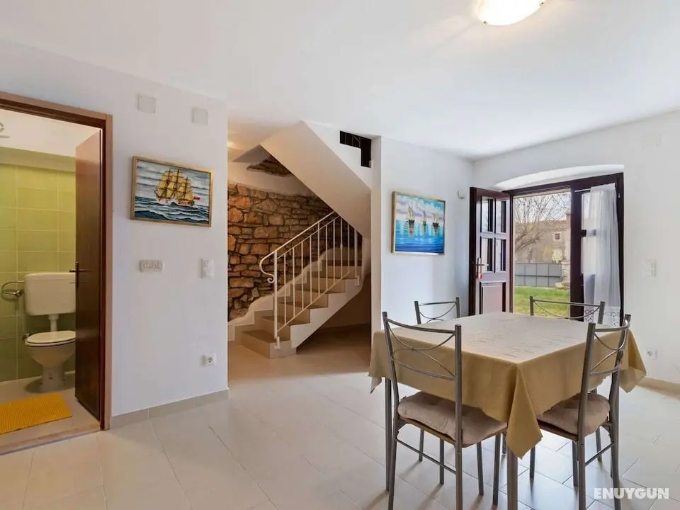 Alluring Holiday Home in Rovinj With Private Terrace - Öne Çıkan Resim