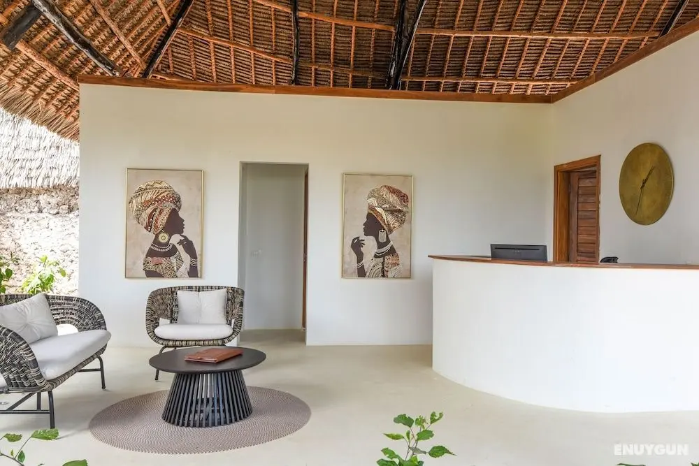 Alma Boutique Hotel - Lobi