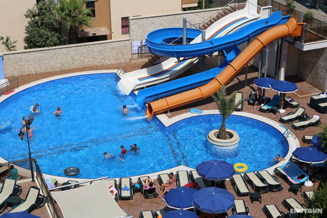 Almera Park Apart Hotel