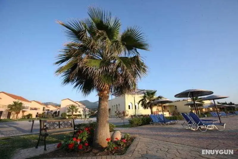 Almyros Beach Resort and Spa - Genel