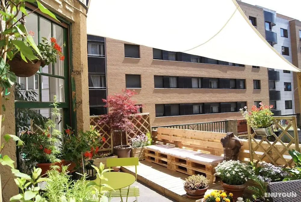 Aloha Hostel - Dış Mekanlar