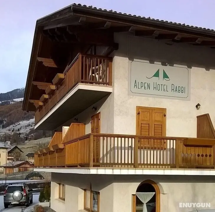 Alpen Hotel Rabbi - Öne Çıkan Resim