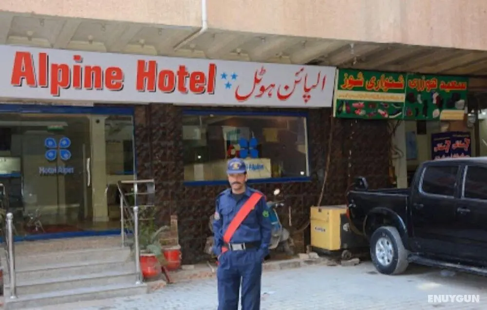 Hotel Alpine Faizabad - Dış Mekan