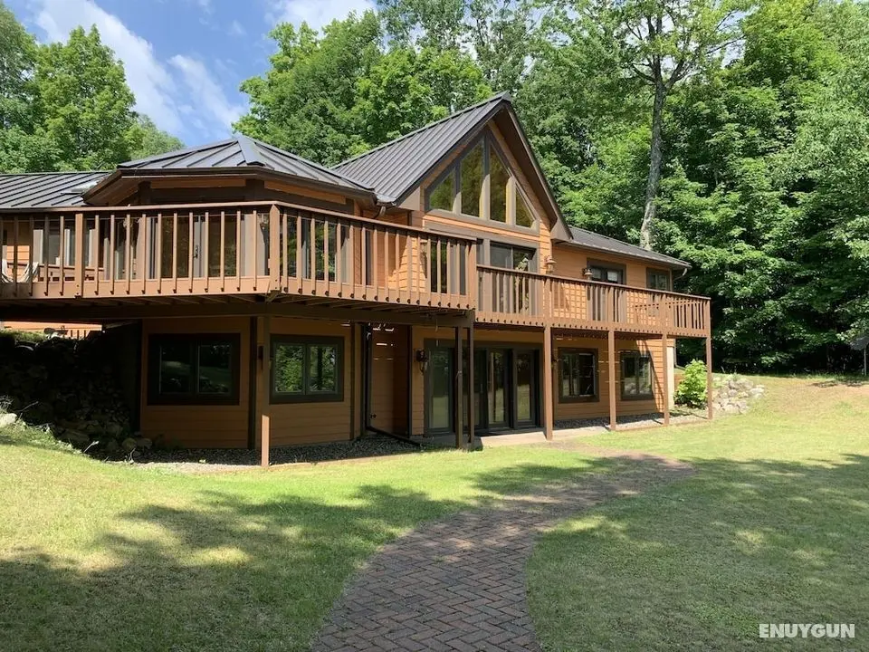 The Alpine Haus - Öne Çıkan Resim