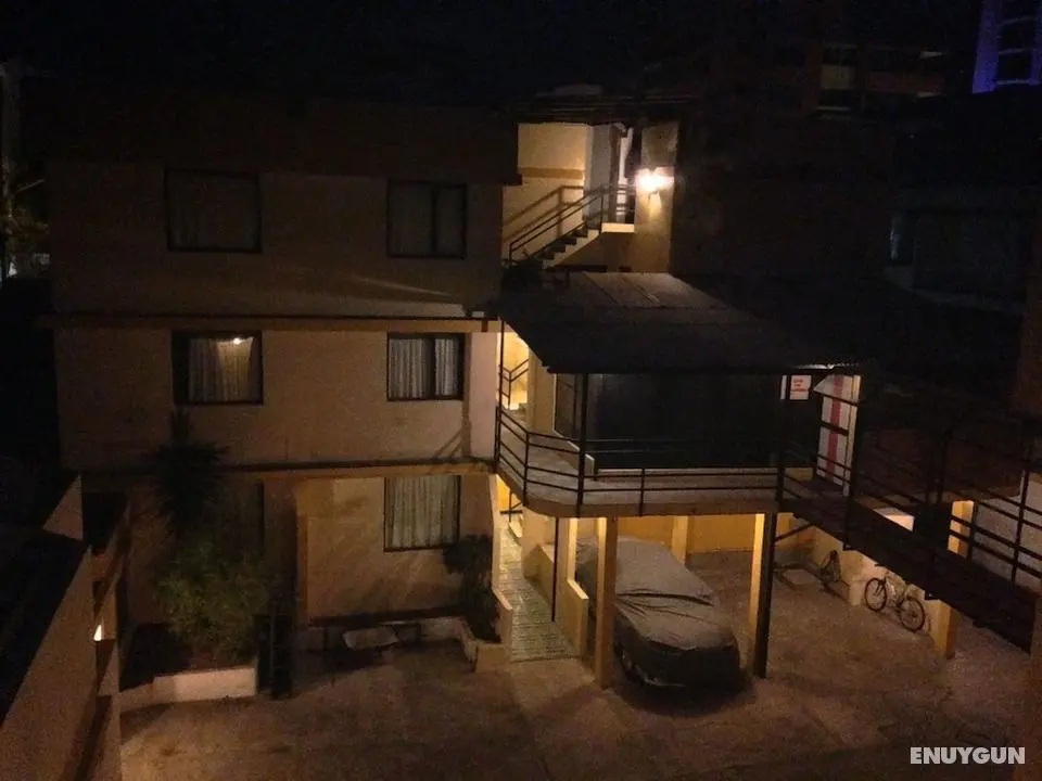 ALSTON INN HOTEL - Dış Mekan