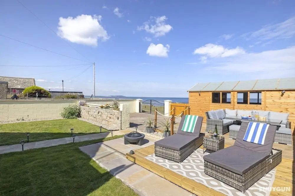 Altido Aurora House - 4 Bed With Hot Tub And Sea View - Dış Mekanlar