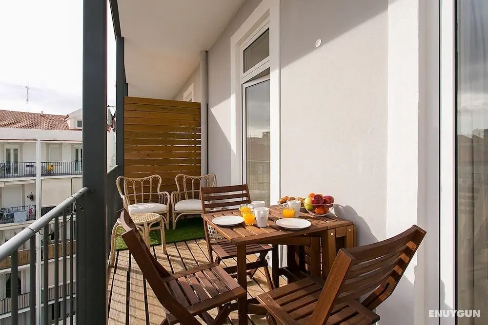 ALTIDO Charming 3BR home w/workspace&terrace by Intendente subway - Öne Çıkan Resim