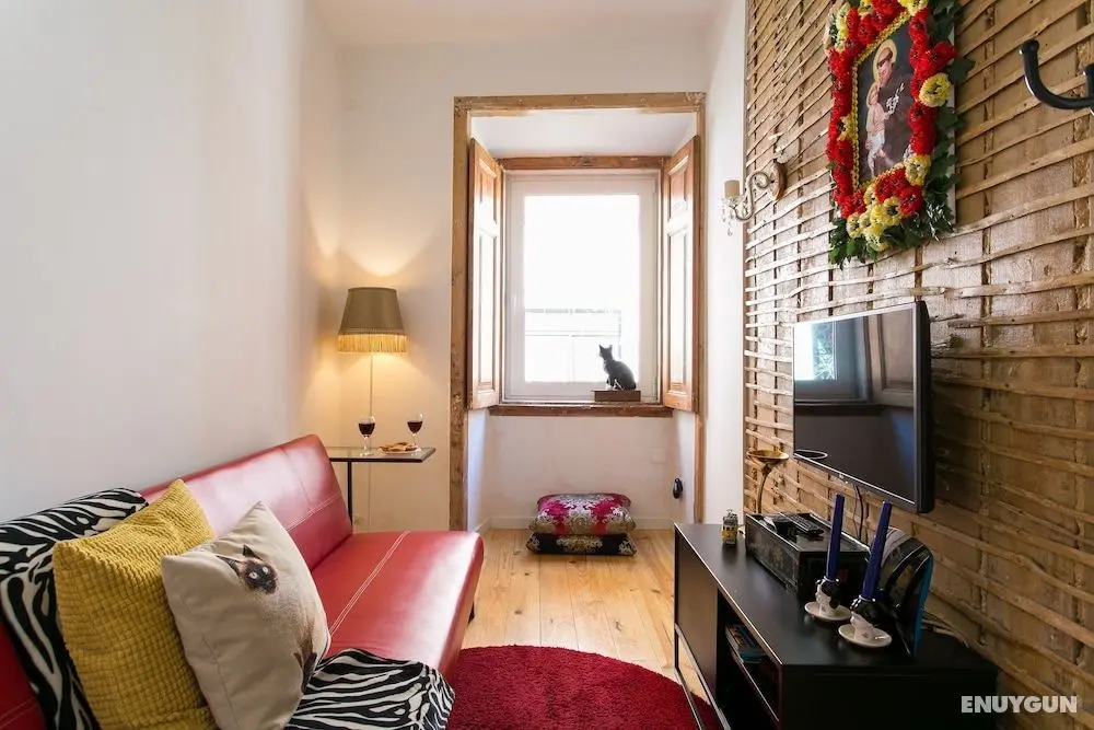 ALTIDO Chic 1-bed Apt moments to Luis de Camões Sq - Öne Çıkan Resim