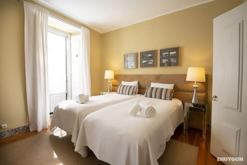 ALTIDO Exquisite 2BR home w/ balcony in Lapa - Öne Çıkan Resim