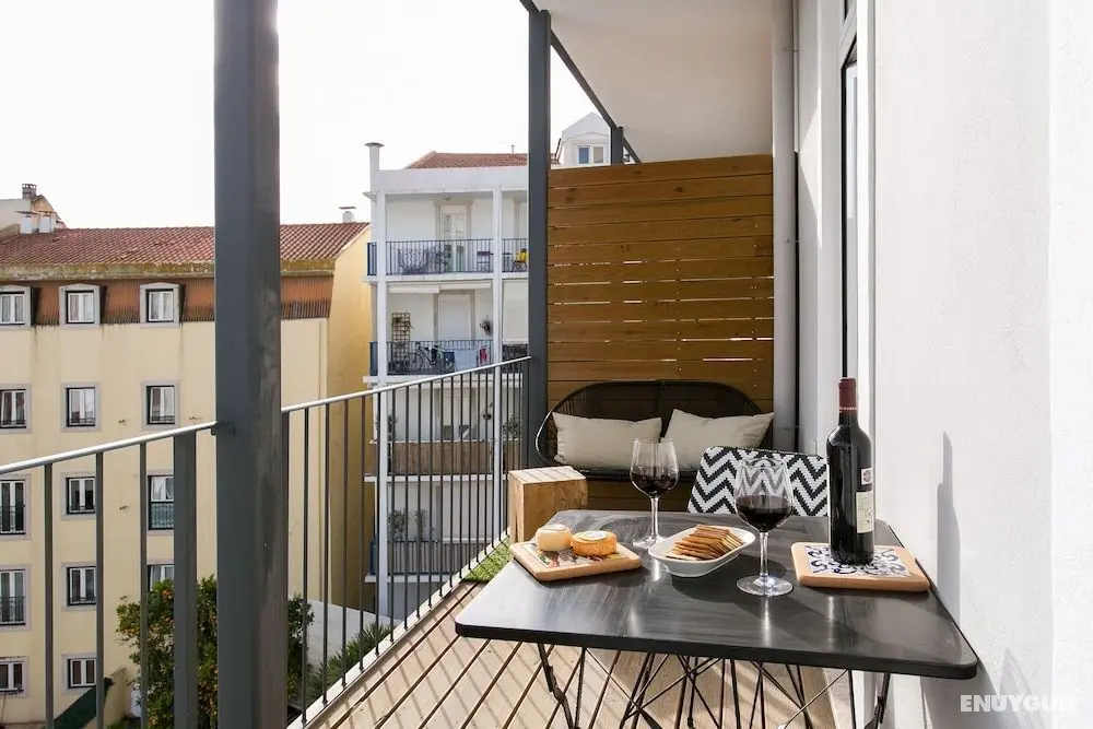 ALTIDO Luxurious 3-bedroom Apt with Terrace in Intendente - Öne Çıkan Resim