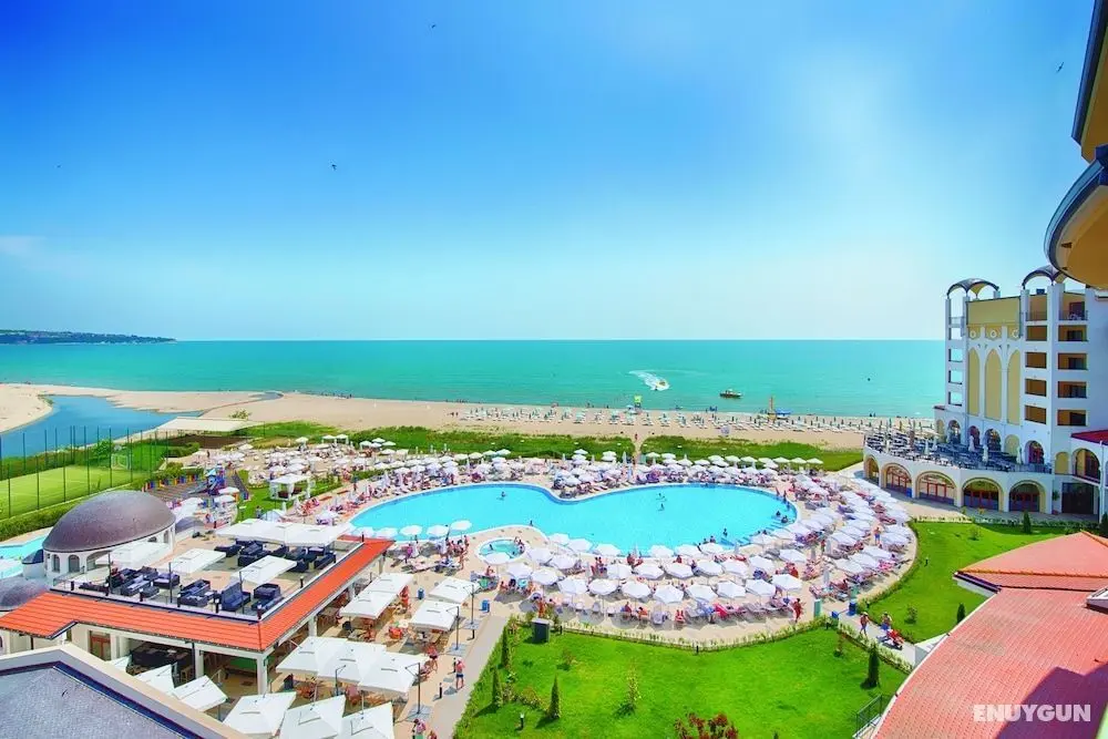 Alua Helios Bay - Öne Çıkan Resim
