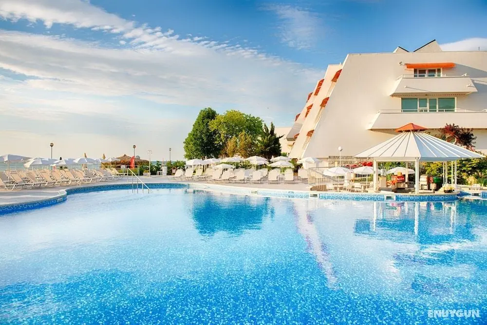 AluaSun Helios Beach – All Inclusive - Öne Çıkan Resim