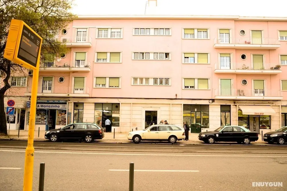 Alvalade II Guest House Lisboa - Dış Mekan