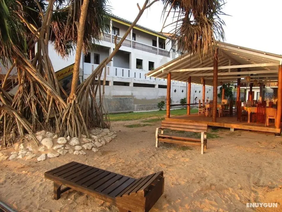 Amadeo Beach Resort - Dış Mekan