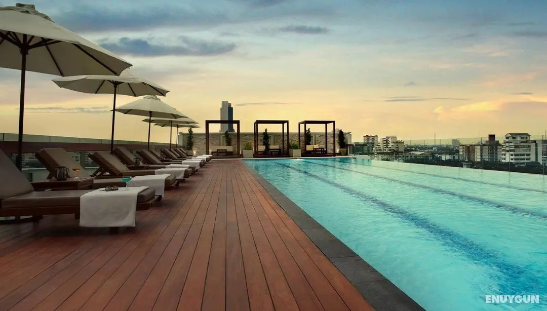 Amari Residences Bangkok - Havuz