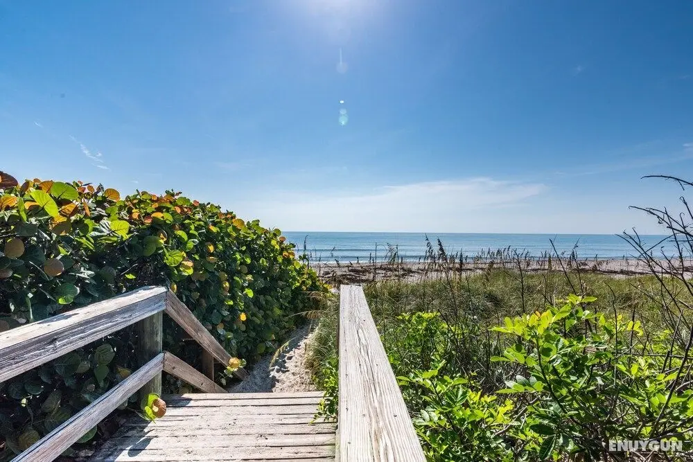 Amazing 2 BDR Townhouse Near beach - Plaj
