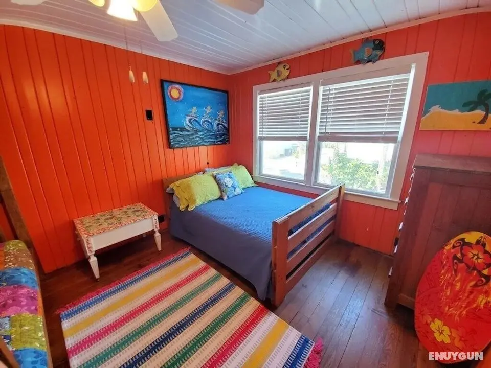 Amazing 4 Bedroom, Oceanfront, Hot Tub - Pink Flamingo - Oda