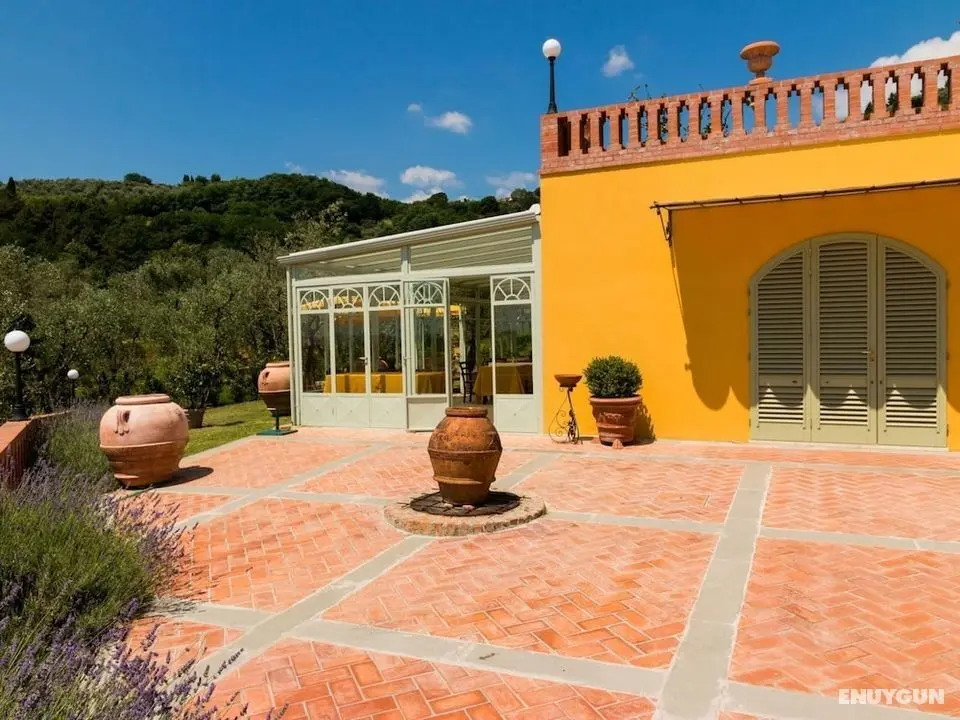 Amazing Farmhouse in Montecatini Terme with Hot Tub - Öne Çıkan Resim
