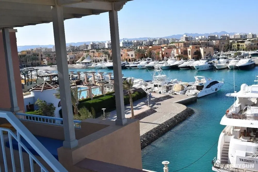 Amazing Penthouse with Sea and Roof Pool - Oda Düzeni