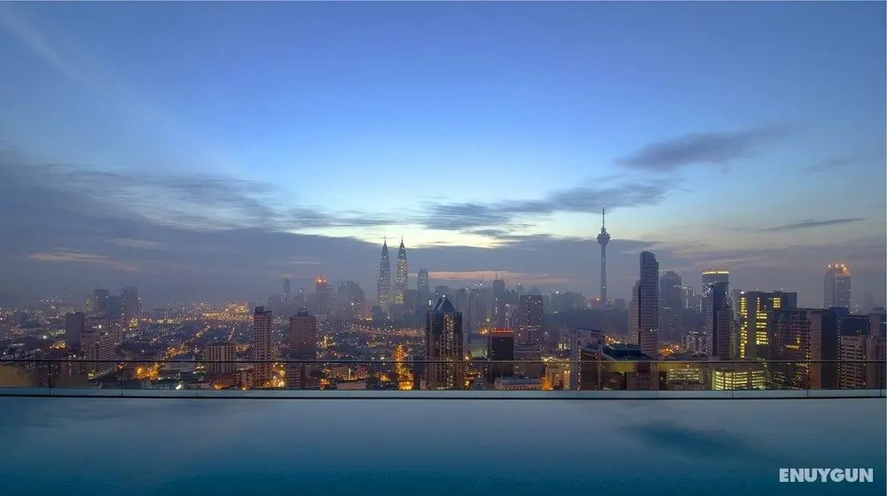 Amazing Rooftop View at Regalia KL - Konum Öne Çıkanlar