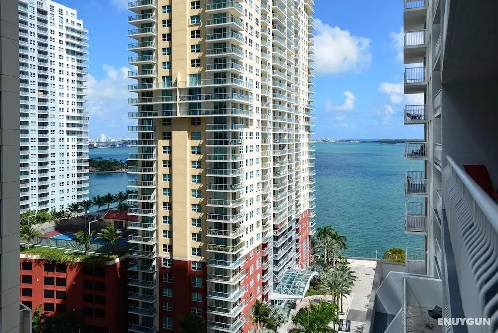 Amazing Studio Apt BRICKELL With pool - Konum Öne Çıkanlar