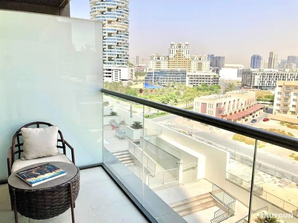 Amazing Studio With Balcony in Park View Dubai - Dış Mekan